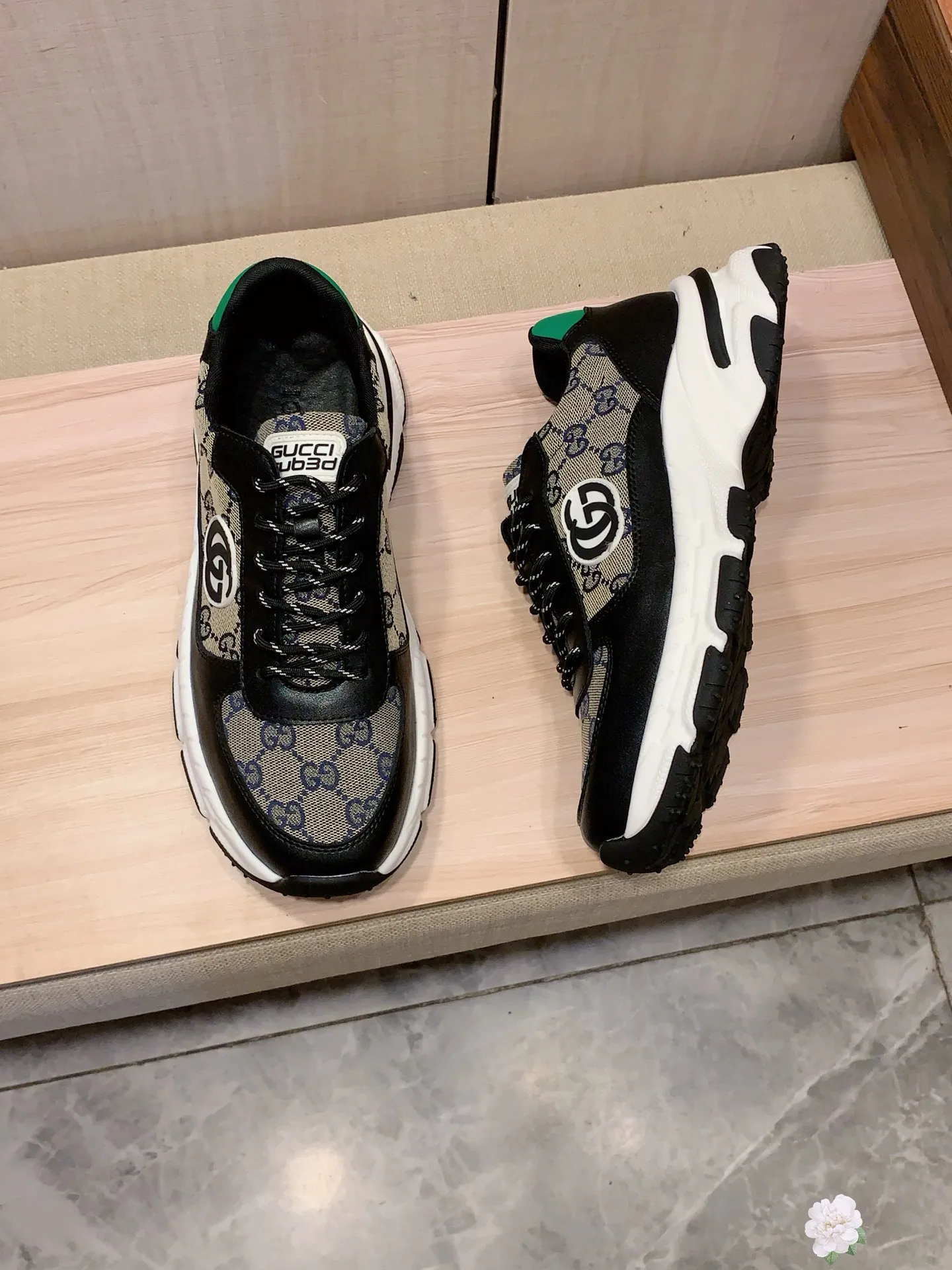 Men's men's shoes💰460💰💰🎩🎩[Lightning][Lightning] "Gucci*" The latest • popular casual shoes, top brand [seduce] luxury ~ purchasing agency, top ~ quality. [Strong] The upper is made of imported breathable cowhide with material ➕ breathable sheepskin feet (•) and fine workmanship. The original stylish and stylish soft rubber wear-resistant and non-slip outsole is light and comfortable on the feet. The real thing looks better when photographed in person. Code 111: Code: 38-44, 3️⃣ colors selected